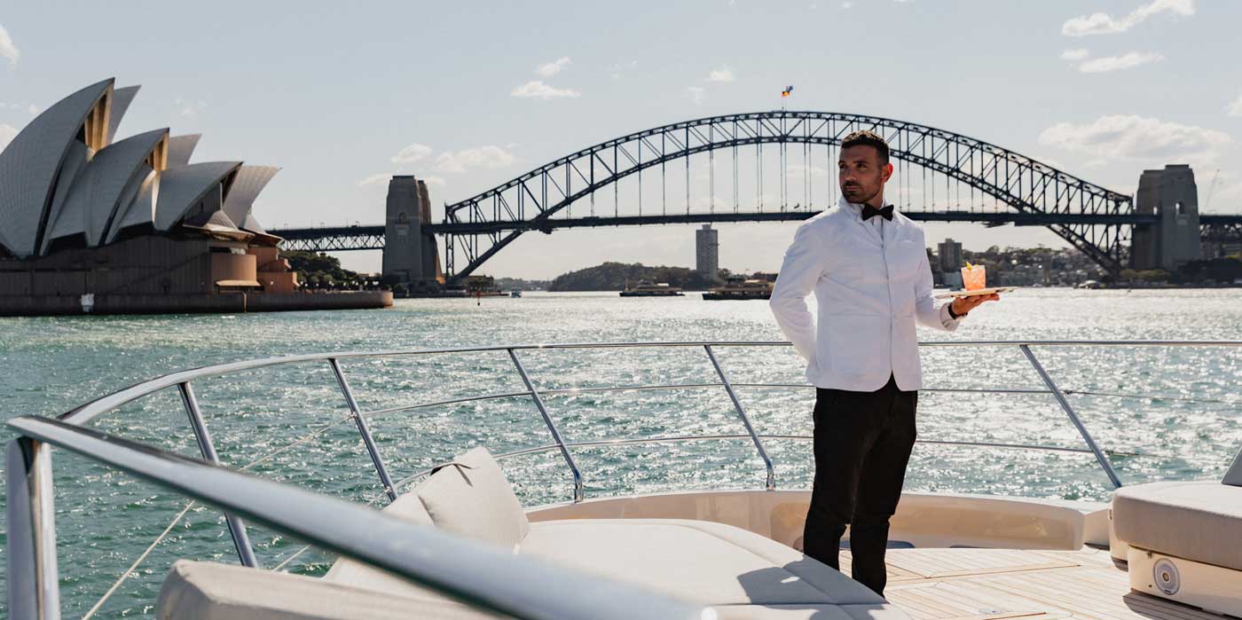 Yacht experience Icebergs Dining Room and Bar