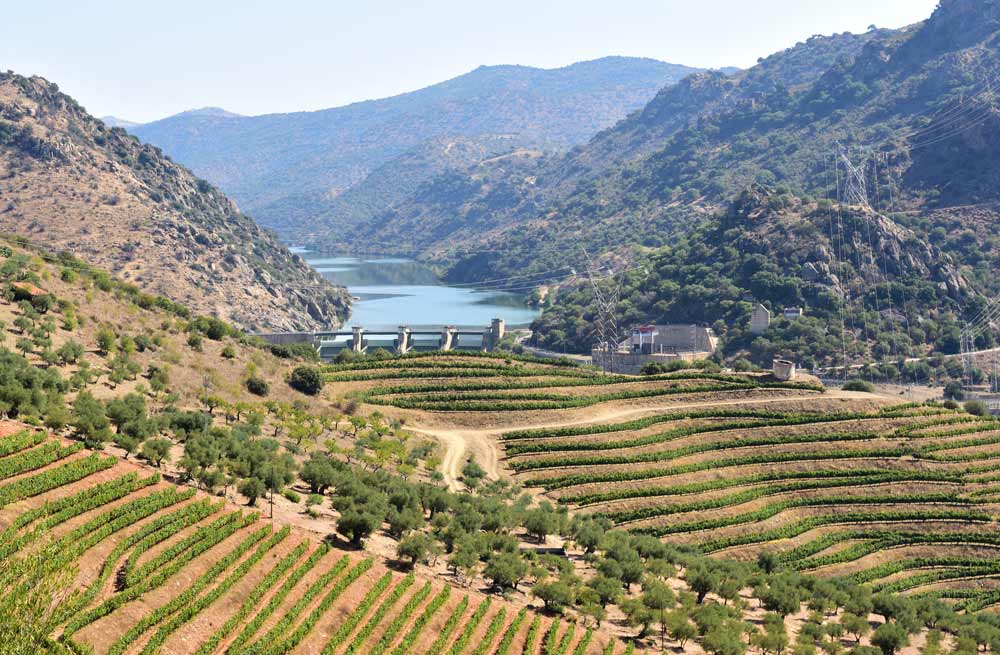 Parque Natural do Douro Internacional landscape near Saucelle dam, Portugal
