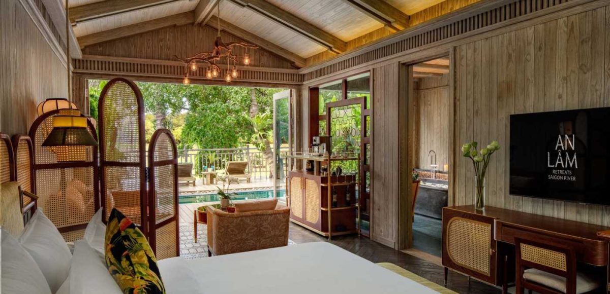 An Lam Retreats Saigon River